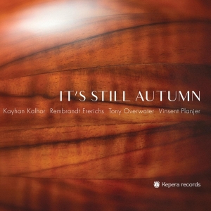 Kalhor - It's Still Autumn in der Gruppe CD bei Bengans Skivbutik AB (3925321)