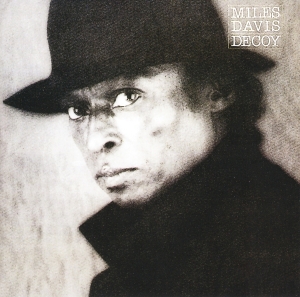 Miles Davis - Decoy in der Gruppe Minishops / Miles Davis bei Bengans Skivbutik AB (3925429)
