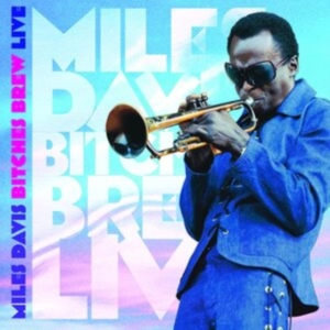 Miles Davis - Bitches Brew Live in der Gruppe -Start MOV  bei Bengans Skivbutik AB (3930835)
