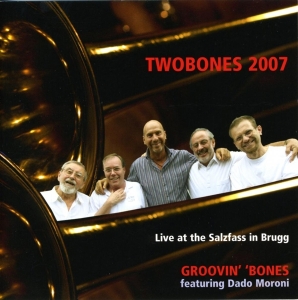 Two Bones - Groovin' Bones 2007 in der Gruppe CD / Jazz bei Bengans Skivbutik AB (3932351)