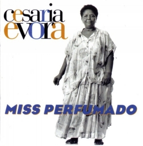 Evora Cesária - Miss Perfumado in der Gruppe Övrigt /  bei Bengans Skivbutik AB (4001720)