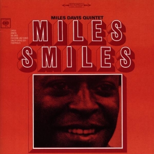 Davis Miles - Miles Smiles in der Gruppe Övrigt /  bei Bengans Skivbutik AB (4002549)