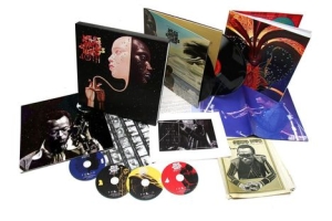 DAVIS MILES - Bitches Brew: 40Th Anniversary Coll in der Gruppe Minishops / Miles Davis bei Bengans Skivbutik AB (4003121)