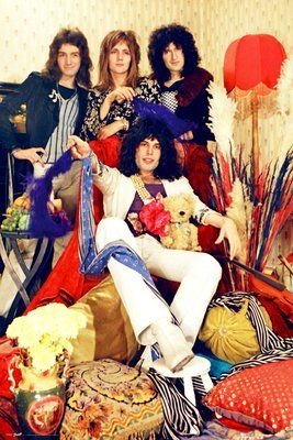 Queen - Band Poster in der Gruppe MK Export CDON Merch bei Bengans Skivbutik AB (4004111)