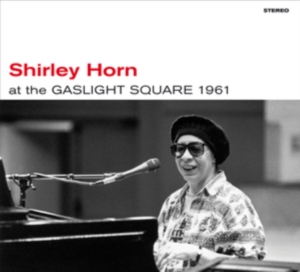 Shirley Horn - At The Gaslight Square 1961 + Loads Of Love in der Gruppe CD bei Bengans Skivbutik AB (4012190)