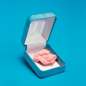 Kississippi - Mood Ring (Red Vinyl) in der Gruppe VINYL / Pop-Rock bei Bengans Skivbutik AB (4012484)