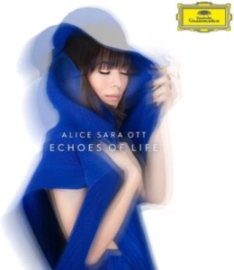 Alice Sara Ott - Echoes Of Life in der Gruppe CD / Klassiskt bei Bengans Skivbutik AB (4037903)