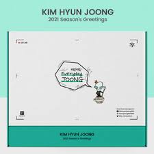 Kim Hyun Joong - KIM HYUN JOONG 2021 SEASONS GREETINGS [Everyday Joong] in der Gruppe Minishops / K-Pop Minishops / K-Pop Sonstige bei Bengans Skivbutik AB (4038044)