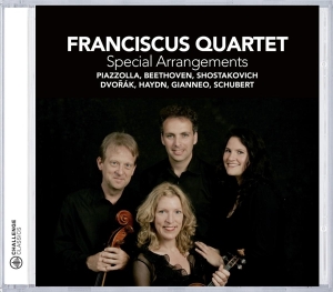 Franciscus Quartet - Special Arrangements in der Gruppe CD bei Bengans Skivbutik AB (4045486)