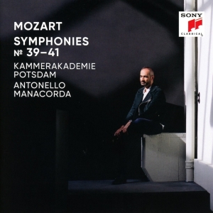Kammerakademie Potsdam & Antonello Manacorda - Mozart Symphonies Nos. 39, 40, 41 in der Gruppe CD bei Bengans Skivbutik AB (4051575)