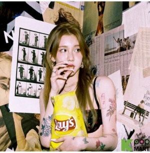 YERIN BAEK - Vol. 2 [TELLUSBOUTYOURSELF] in der Gruppe Minishops / K-Pop Minishops / K-Pop Sonstige bei Bengans Skivbutik AB (4062169)