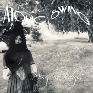 Atomic Swing - Sing Back The Light (Orange) in der Gruppe VINYL / Pop-Rock bei Bengans Skivbutik AB (4069234)