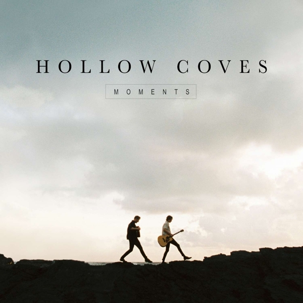 Hollow Coves - Moments in der Gruppe CD / Bestseller bei Bengans Skivbutik AB (4070170)