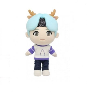 BTS - BTS POP-UP [Tiny TAN Holiday Toy Doll] S in der Gruppe MERCHANDISE / Merch / K-Pop bei Bengans Skivbutik AB (4080196)