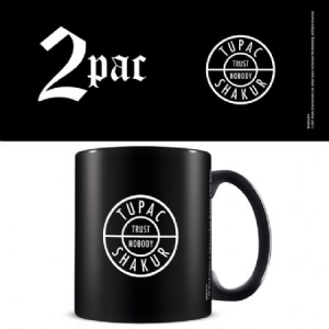 2Pac - Tupac Shakur (Trust Nobody) Black Coffee Mug in der Gruppe CDON - Exporterade Artiklar_Manuellt / Merch_CDON_exporterade bei Bengans Skivbutik AB (4086506)