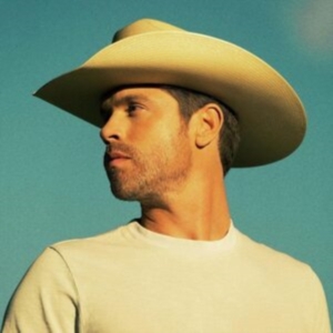 Dustin Lynch - Blue In The Sky in der Gruppe CD / Country,Pop-Rock bei Bengans Skivbutik AB (4125757)