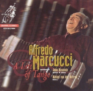 Piazzolla Astor - A Life Of Tango in der Gruppe MUSIK / SACD / Klassiskt bei Bengans Skivbutik AB (4131625)