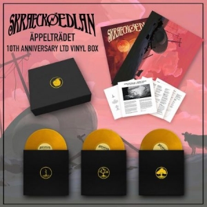 Skraeckoedlan - Äppelträdet (10th Anniversary Edition) - Limited Edition Vinyl Box Set in der Gruppe VINYL / Rock bei Bengans Skivbutik AB (4165198)