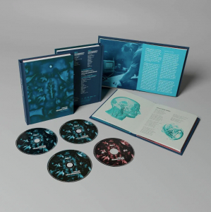 Marillion - Holidays In Eden (3CD+BD Boxset) in der Gruppe MUSIK / Musik Blu-Ray / Pop-Rock bei Bengans Skivbutik AB (4180838)