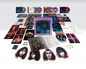 Kiss - Creatures Of The Night  (40th Anniv. Dlx. 5CD + Bluray Audio) in der Gruppe MUSIK / Blu-Ray+CD / Hårdrock bei Bengans Skivbutik AB (4187744)