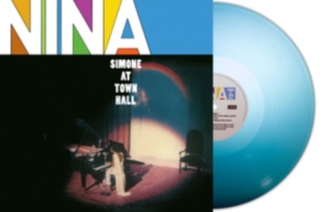 Simone Nina - At Town Hall (Coloured) in der Gruppe VINYL / Jazz bei Bengans Skivbutik AB (4189194)