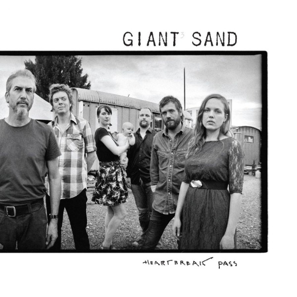 Giant Sand - Heartbreak Pass (White Vinyl) in der Gruppe VINYL / Bestseller bei Bengans Skivbutik AB (4200022)