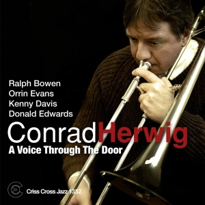 Herwig Conrad - A Voice Through The Door in der Gruppe CD / Jazz bei Bengans Skivbutik AB (4212616)