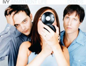 Ivy - Apartment Life Demos (Coke Bottle Clear in der Gruppe UNSERE TIPPS / Record Store Day / RSD2023 bei Bengans Skivbutik AB (4227914)