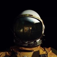Falling In Reverse - Coming Home (White/Black Galaxy) in der Gruppe VINYL / Hårdrock bei Bengans Skivbutik AB (4239762)