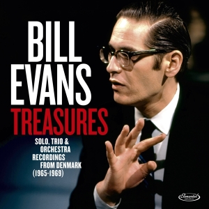 Bill Evans - Treasures: Solo, Trio & Orchestra Recordings From Denmark in der Gruppe CD / Jazz bei Bengans Skivbutik AB (4244864)