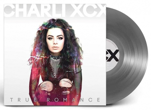 Charli Xcx - True Romance Original Angels Repress (Silver Vinyl) in der Gruppe -Start Vinyl-N bei Bengans Skivbutik AB (4254743)