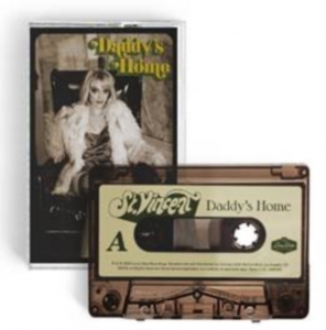 St. Vincent - Daddy's Home (Black Smoke Cassette) in der Gruppe Labels /  bei Bengans Skivbutik AB (4275339)