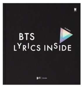 BTS - BTS - LYRICS INSIDE in der Gruppe Minishops / K-Pop Minishops / BTS bei Bengans Skivbutik AB (4281708)