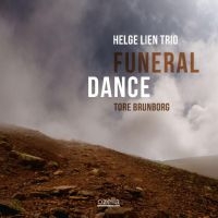 Helge Lien Trio / Tore Brunborg - Funeral Dance in der Gruppe VINYL / Jazz bei Bengans Skivbutik AB (4290447)
