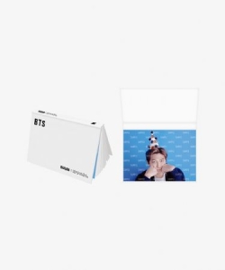BTS - BTS - (Yet To Come in BUSAN) Photo Book in der Gruppe CDON - Exporterade Artiklar_Manuellt / Merch_CDON_exporterade bei Bengans Skivbutik AB (4296635)