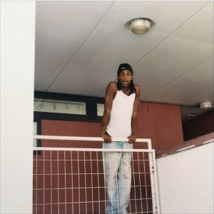 Bakar - Halo in der Gruppe CD / Hip Hop-Rap bei Bengans Skivbutik AB (4297667)