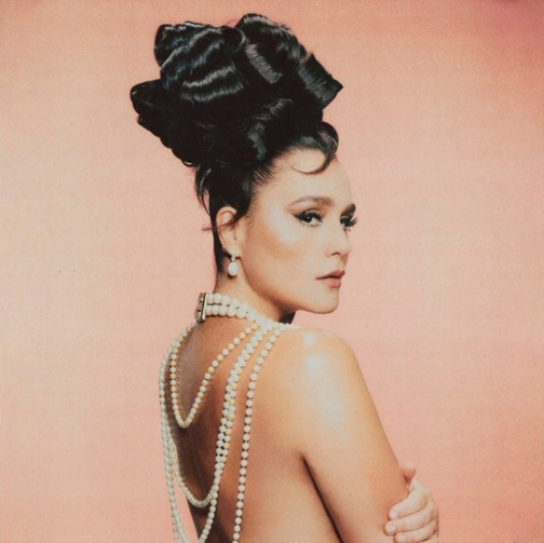 Jessie Ware - That! Feels Good! in der Gruppe VINYL / Bestseller bei Bengans Skivbutik AB (4299908)
