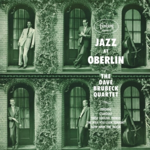 The Dave Brubeck Quartet - Jazz At Oberlin in der Gruppe VINYL bei Bengans Skivbutik AB (4311060)