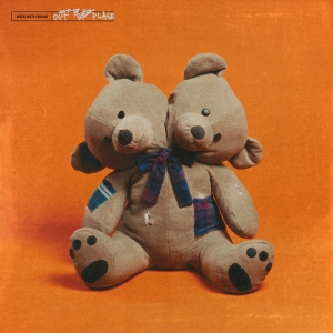 Kids With Buns - Out Of Place in der Gruppe CD bei Bengans Skivbutik AB (4313305)