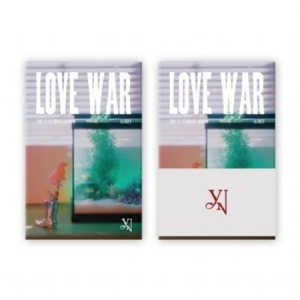YENA - 1ST SINGLE (Love War) (POCAALBUM) in der Gruppe CD / K-Pop bei Bengans Skivbutik AB (4317291)