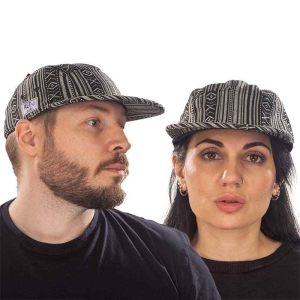 Alt-J - Est 2007 Bl/Wht Snapback C in der Gruppe MERCHANDISE / Merch / Pop-Rock bei Bengans Skivbutik AB (4395745)