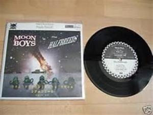 Moon Boys/Halfbreeds - Split in der Gruppe VINYL / Rock bei Bengans Skivbutik AB (489701)