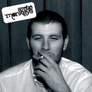 Arctic Monkeys - Whatever People Say I Am in der Gruppe UNSERE TIPPS / Tipps von Bengans Mitarbeitern / Erika Tipsar bei Bengans Skivbutik AB (495658)
