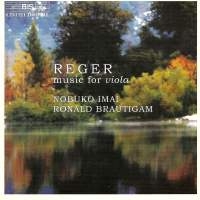 Reger Max - Music For Viola in der Gruppe Externt_Lager / Naxoslager bei Bengans Skivbutik AB (509665)