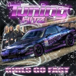 Various Artists - Tuning Hitz - Girls Go Fast Cd+Dvd in der Gruppe Externt_Lager / Naxoslager bei Bengans Skivbutik AB (515542)