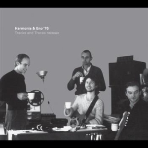 Harmonia & Eno '76 - Tracks And Traces in der Gruppe CD bei Bengans Skivbutik AB (517618)