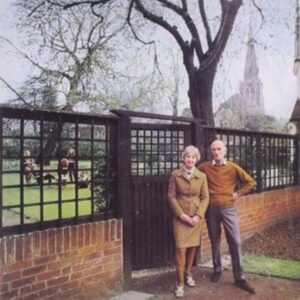 Fairport Convention - Unhalfbricking in der Gruppe Labels /  bei Bengans Skivbutik AB (527902)
