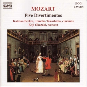 Mozart Wolfgang Amadeus - Five Divertimentos in der Gruppe CD bei Bengans Skivbutik AB (545251)