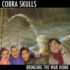 Cobra Skulls - Bringing The War Home in der Gruppe CD / Pop-Rock bei Bengans Skivbutik AB (547938)