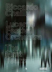 Riccardo Chailly - The First Years (4Dvd) in der Gruppe Musik-DVD & Bluray bei Bengans Skivbutik AB (5503731)